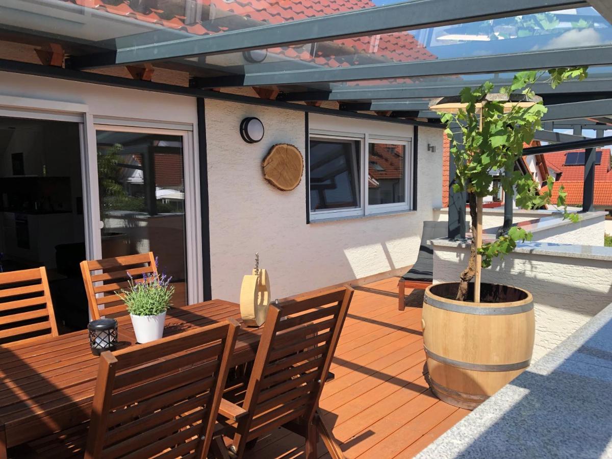 Apartment Keuerleber Holzmaden Bagian luar foto