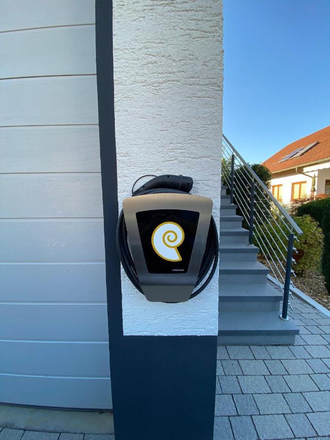 Apartment Keuerleber Holzmaden Bagian luar foto
