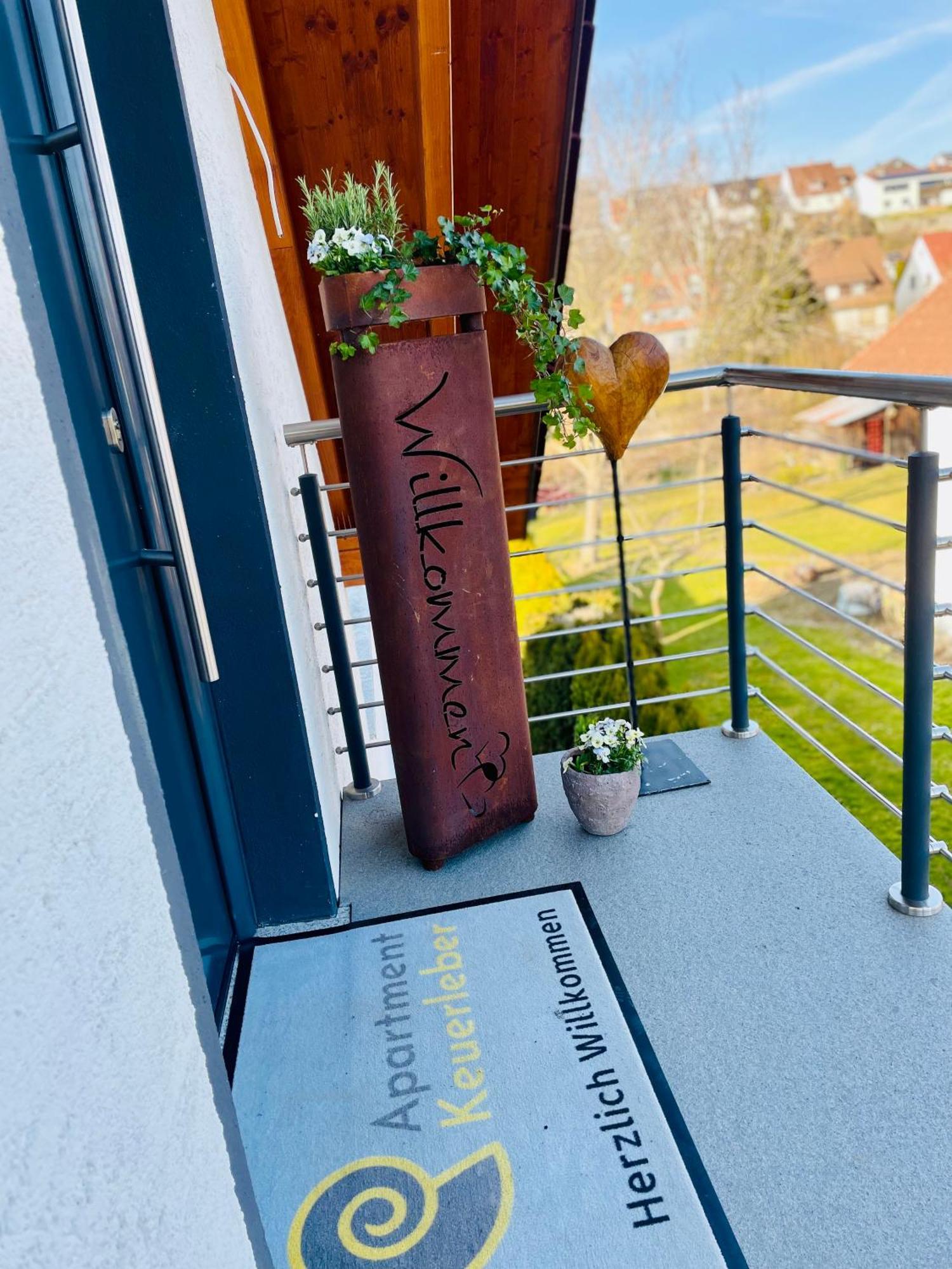 Apartment Keuerleber Holzmaden Bagian luar foto