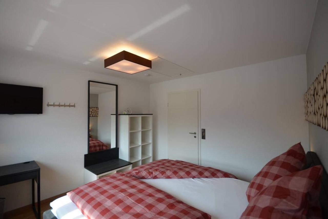 Apartment Keuerleber Holzmaden Bagian luar foto